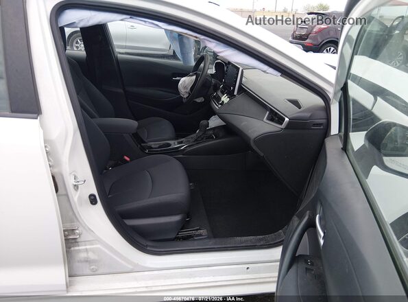 5YFEPRAE2LP013861 2020 TOYOTA COROLLA Белый Вид салона спереди