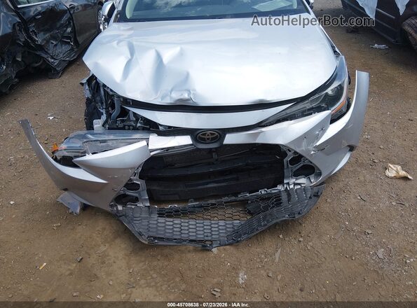 5YFEPRAE9LP116016 2020 TOYOTA COROLLA Silver Widok z przodu