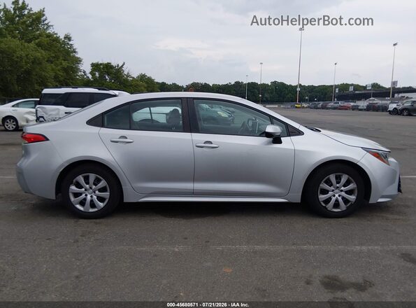 5YFEPRAEXLP097086 2020 TOYOTA COROLLA Silver Rear interior view