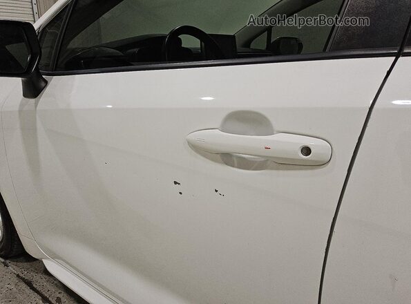 5YFFPMAE0NP349230 2022 TOYOTA COROLLA White 