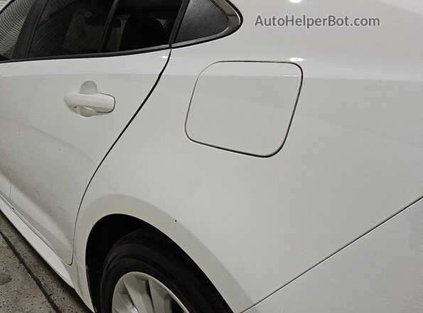 5YFFPMAE0NP349230 2022 TOYOTA COROLLA White 