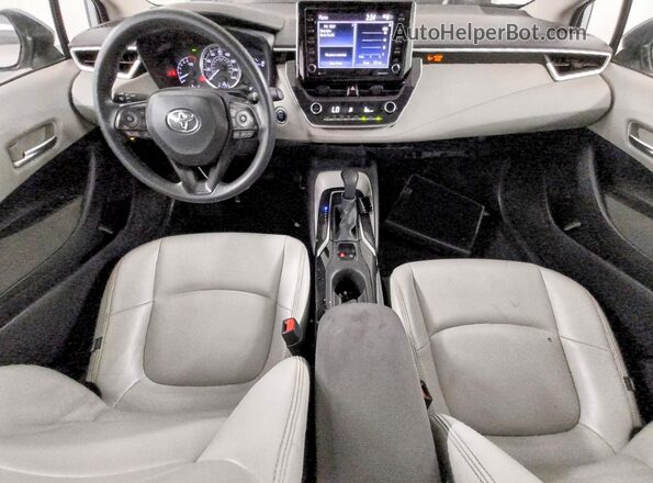 5YFHPMAE1MP152963 2021 TOYOTA COROLLA Silver Dashboard view