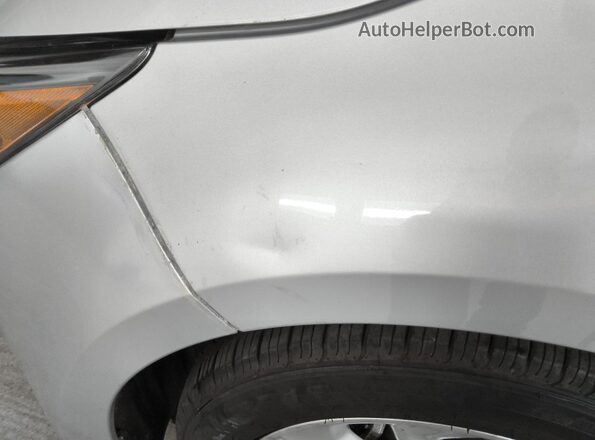 5YFHPMAE1MP152963 2021 TOYOTA COROLLA Silver 