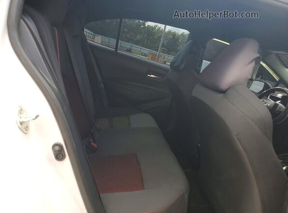 5YFP4MCE6RP181576 2024 TOYOTA COROLLA White Vista de los asientos traseros