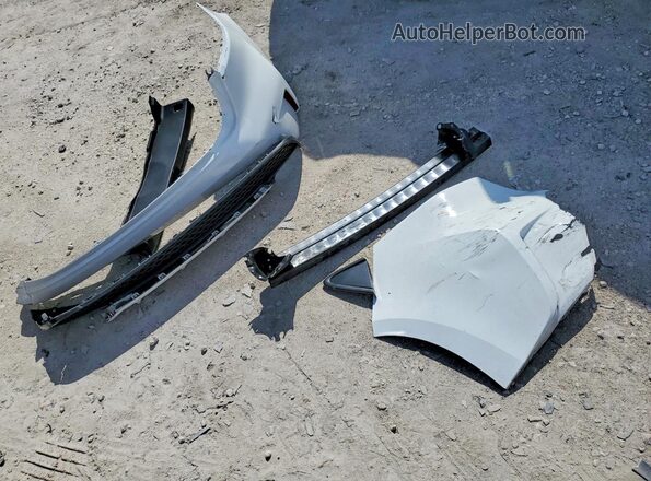5YFS4MCE1NP099890 2022 TOYOTA COROLLA White ძრავის განყოფილების ხედი