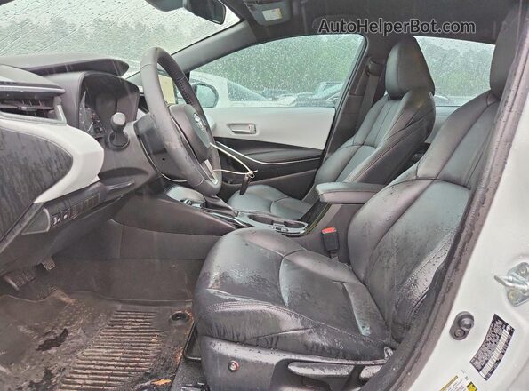 5YFS4MCE1PP161677 2023 TOYOTA COROLLA Белый Вид салона спереди