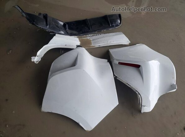 5YFS4MCE4RP174118 2024 TOYOTA COROLLA White Вид наклейки з VIN-кодом