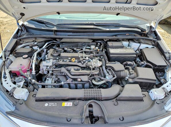 5YFS4MCE8NP137227 2022 TOYOTA COROLLA White Vista interior trasera