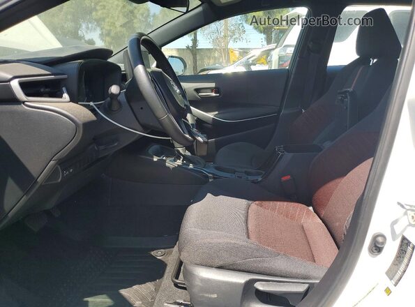5YFS4MCE8SP245889 2025 TOYOTA COROLLA White Front interior view