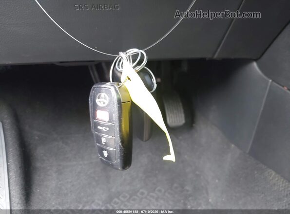 5YFS4MCE9SP233119 2025 TOYOTA COROLLA Черный Вид панели приборов