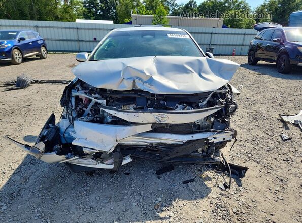 5YFS4MCEXRP197709 2024 TOYOTA COROLLA Silver Widok z przodu