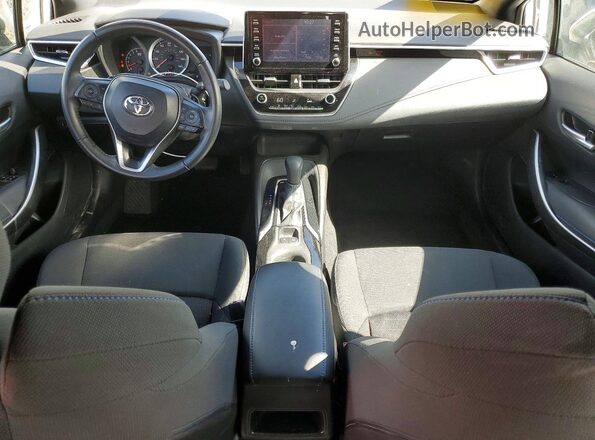 5YFS4RCE3LP013988 2020 TOYOTA COROLLA Белый Вид панели приборов