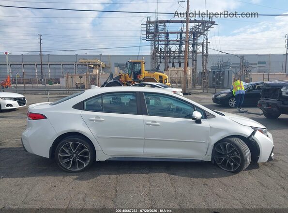 5YFS4RCE5LP042165 2020 TOYOTA COROLLA Белый Вид задней части салона