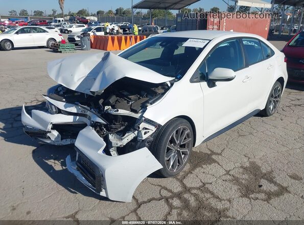 5YFS4RCE8LP054357 2020 TOYOTA COROLLA Белый Передняя левая четверть