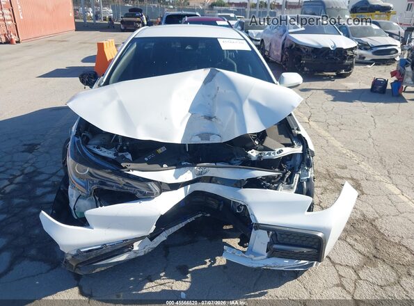5YFS4RCE8LP054357 2020 TOYOTA COROLLA Белый Вид задней части салона