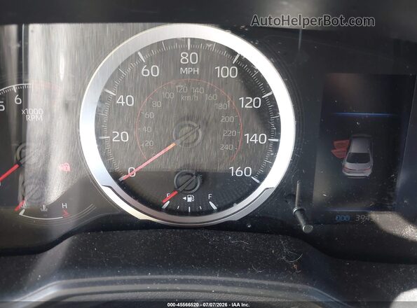 5YFS4RCE8LP054357 2020 TOYOTA COROLLA Белый Вид задних сидений