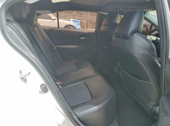 5YFT4MCE1NP100377 2022 TOYOTA COROLLA Белый Вид задних сидений