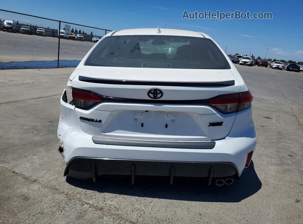 5YFT4MCE3RP180867 2024 TOYOTA COROLLA White Вид ззаду