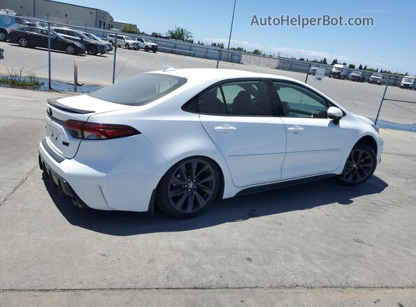 5YFT4MCE3RP180867 2024 TOYOTA COROLLA White 