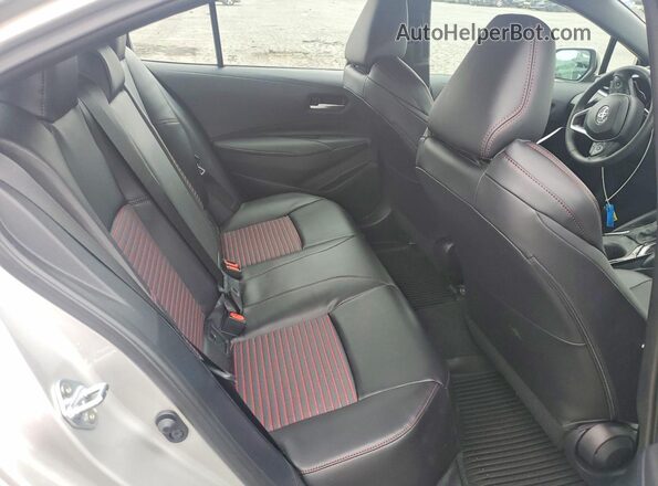5YFT4MCE3SP218085 2025 TOYOTA COROLLA Silver Rear seats view