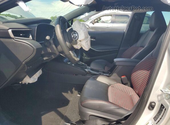 5YFT4MCE9TP265249 2026 TOYOTA COROLLA Серебряный Вид салона спереди