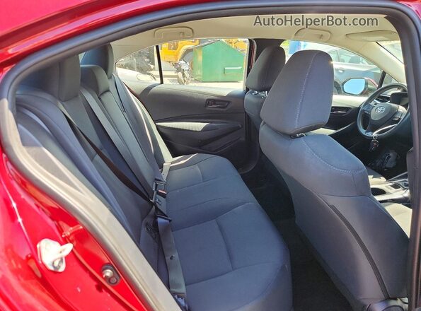 5YFVPMAE7NP274974 2022 TOYOTA COROLLA Red Vista de los asientos traseros
