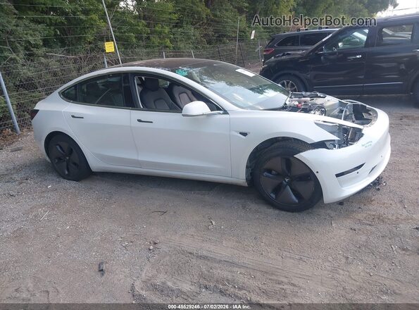 5YJ3E1EA0JF035324 2018 TESLA MODEL 3 White Вид задньої частини салону