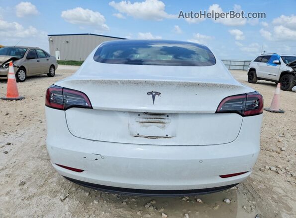 5YJ3E1EA0JF076830 2018 TESLA MODEL Белый Вид сзади