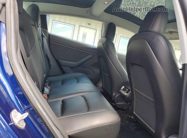 5YJ3E1EA0KF427088 2019 TESLA MODEL Blue Widok tylnych siedzeń