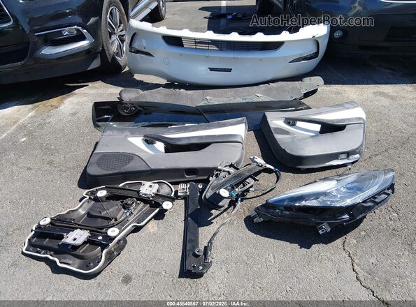 5YJ3E1EA0LF634775 2020 TESLA MODEL 3 Белый Вид щитка приборов