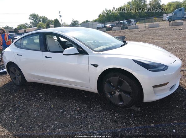 5YJ3E1EA0PF491610 2023 TESLA MODEL 3 White 360 interior view