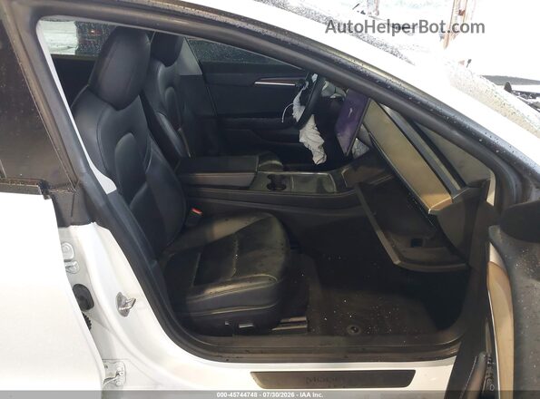 5YJ3E1EA1MF063749 2021 TESLA MODEL 3 White Вид салону спереду