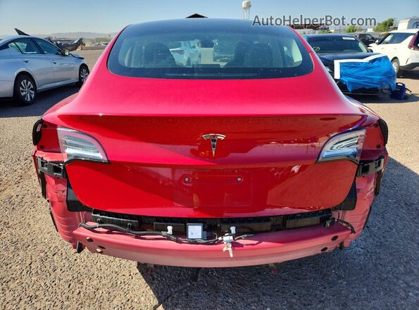 5YJ3E1EA1NF303934 2022 TESLA MODEL Red Rear view