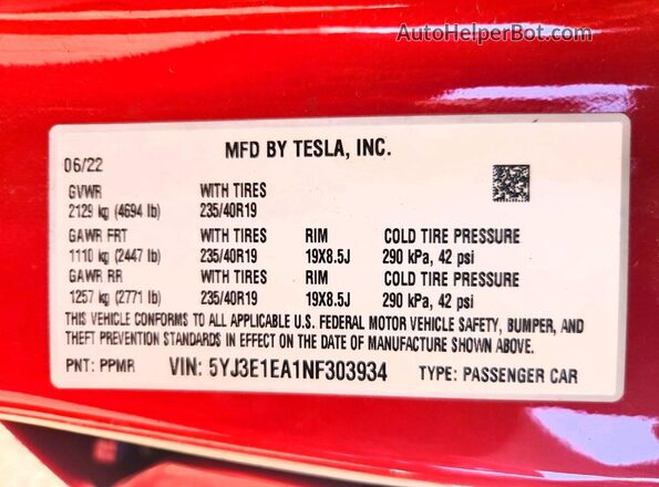 5YJ3E1EA1NF303934 2022 TESLA MODEL Red Engine compartment view