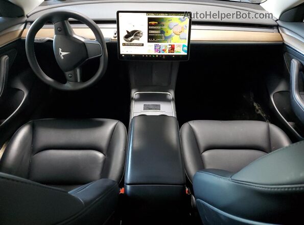 5YJ3E1EA1PF658573 2023 TESLA MODEL Charcoal Առջևի վահանակի տեսք