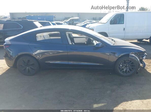 5YJ3E1EA1RF771264 2024 TESLA MODEL 3 Черный Вид задней части салона