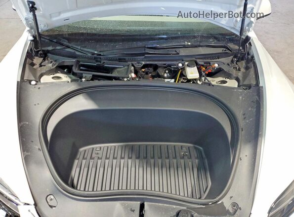 5YJ3E1EA1TF139727 2026 TESLA MODEL White Вид підкапотного простору