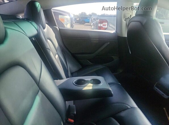 5YJ3E1EA2KF397155 2019 TESLA MODEL White უკანა სავარძლების ხედი
