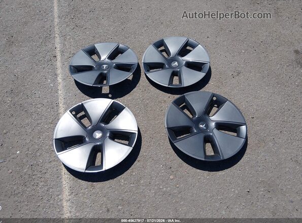 5YJ3E1EA2MF018593 2021 TESLA MODEL 3 White Սարքավորումների վահանակի տեսք