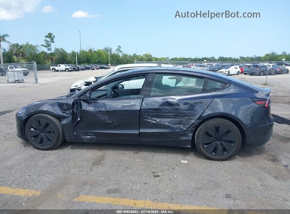 5YJ3E1EA2RF855416 2024 TESLA MODEL 3 Серый Вид задней части салона