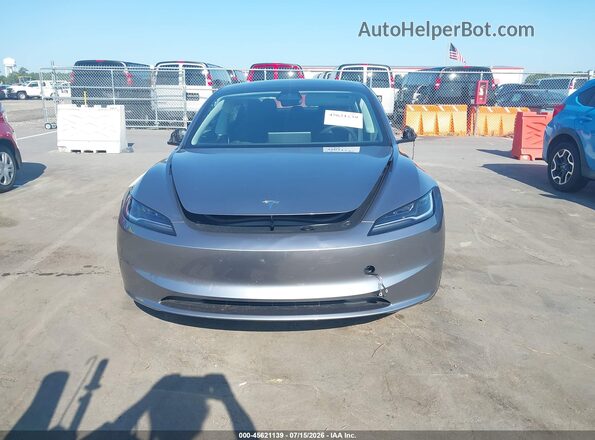 5YJ3E1EA2SF076250 2025 TESLA MODEL 3 Gray Widok deski rozdzielczej