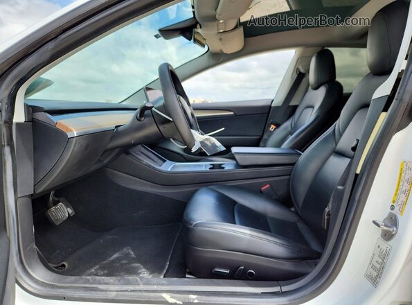 5YJ3E1EA3MF017274 2021 TESLA MODEL White წინა სალონის ხედი