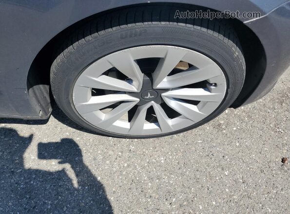 5YJ3E1EA3NF304695 2022 TESLA MODEL Серый 
