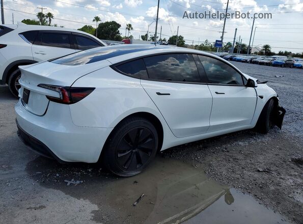 5YJ3E1EA3SF887135 2025 TESLA MODEL Белый Задняя правая четверть