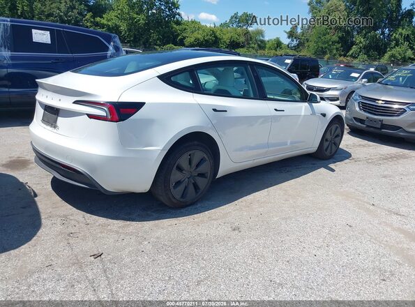 5YJ3E1EA3TF125876 2026 TESLA MODEL 3 White უკანა მარჯვენა