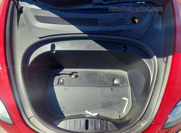5YJ3E1EA4JF102961 2018 TESLA MODEL Red Вид задньої частини салону