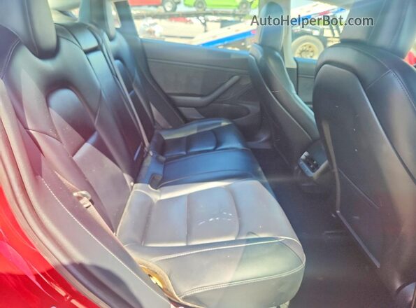 5YJ3E1EA4JF102961 2018 TESLA MODEL Red Вид задніх сидінь