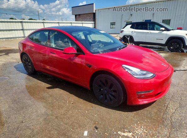 5YJ3E1EA4NF298342 2022 TESLA MODEL Red Передня права чверть
