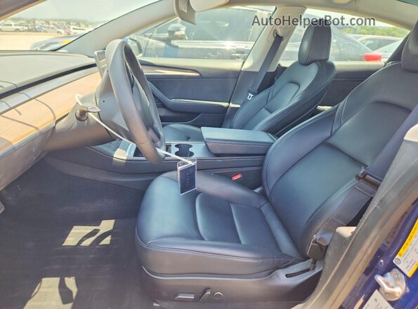 5YJ3E1EA4PF485910 2023 TESLA MODEL Синий Вид салона спереди