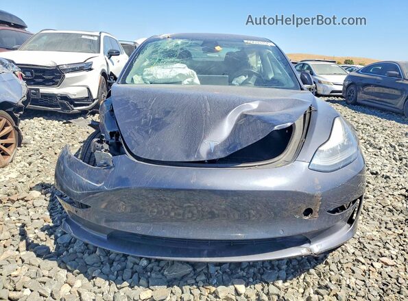 5YJ3E1EA5JF102032 2018 TESLA MODEL Gray Vista frontal